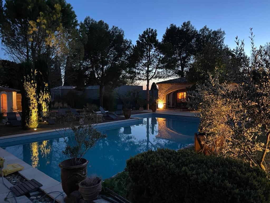 סן-קנה Gite Au Coeur De La Provence & Spa מראה חיצוני תמונה