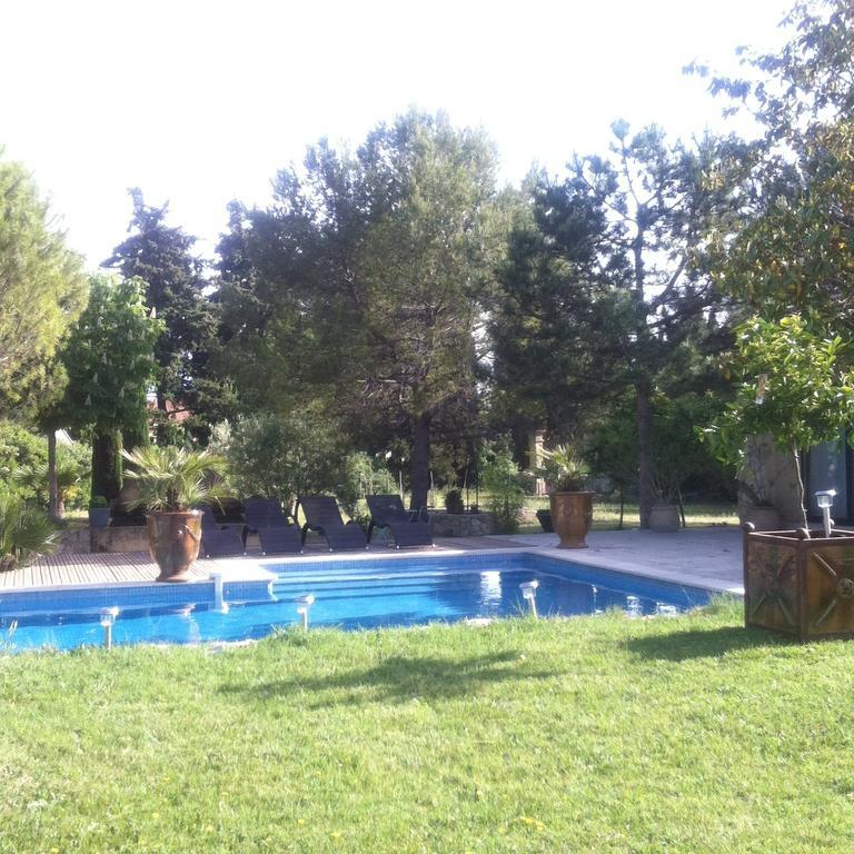 סן-קנה Gite Au Coeur De La Provence & Spa חדר תמונה