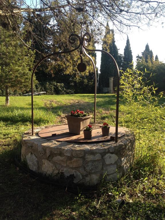 סן-קנה Gite Au Coeur De La Provence & Spa חדר תמונה